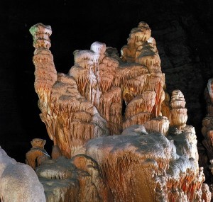 grotte di Castellana 300x285 Grotte di Castellana, uno spettacolo naturale nel cuore della Puglia